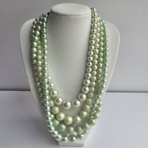 Vintage Light Green Pearl Bead Multi Strand Graduated Necklace